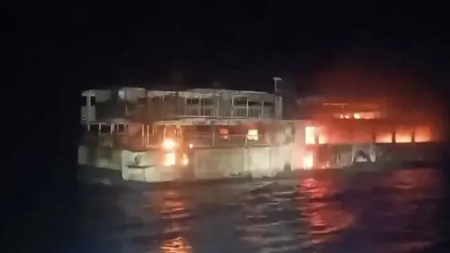 Kapal-Feri-Terbakar-di-Filipina-5-Tewas-dan-87-Hilang