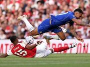 Konsa Bakar Semangat Arsenal dengan Tekel Khas Inggris
