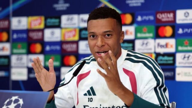 Kylian-Mbappe-Sebut-Dirinya-Sendiri-sebagai-Pilihan-Ballon-dOr-Legenda-Prancis-Kecewa