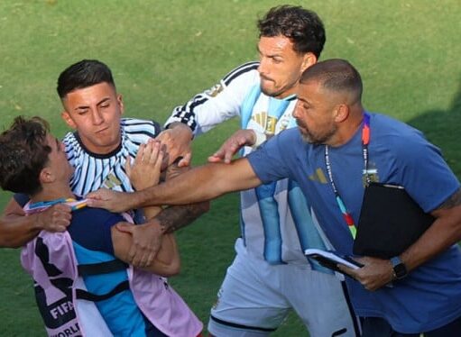 Leandro Paredes Pertimbangkan Pensiun dari Timnas Argentina Setelah Sanksi FIFA dan Pensiun Messi