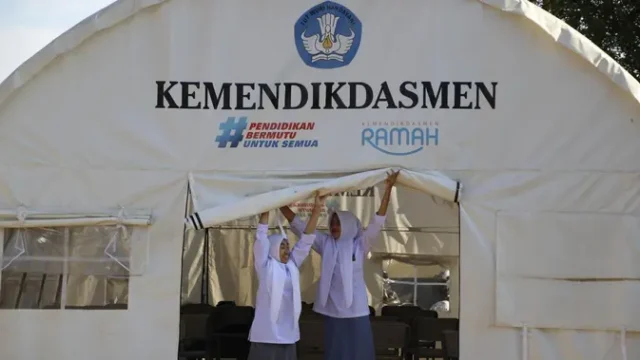 Lima-Program-Pemulihan-Pendidikan-Pascabencana-di-Sumatera