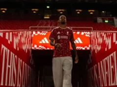 Liverpool Bertandang ke Ipswich, Cari Kemenangan Pertama di Bawah Iraola