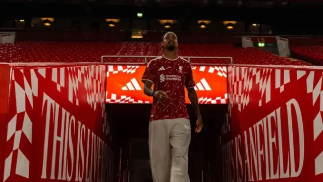 Liverpool-Bertandang-ke-Ipswich-Cari-Kemenangan-Pertama-di-Bawah-Iraola