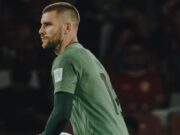 Maarten Paes Menyelamatkan Gawang Garuda dari Serangan Malaysia