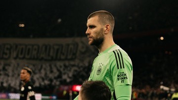 Maarten Paes Tampil Penuh, Ajax Hancurkan Willem II 5-1