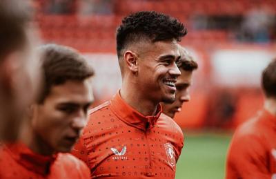 Mees Hilgers Pergi Dengan Hati Terluka dari FC Twente, Klub yang Membesarkannya