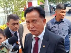Menko Yusril Tegaskan Tak Tulis Buku Islam ala Prabowo