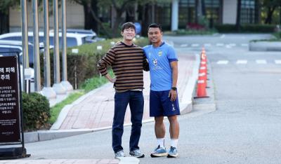 Oh In-Kyun Kembali ke Seoul, Beri Dukungan dan Analisis Taktis untuk Persib
