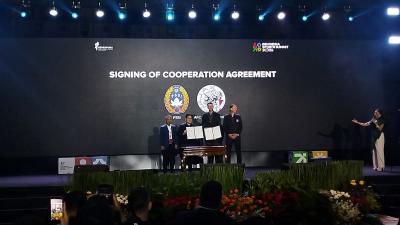 PSSI dan Ajax Amsterdam Resmi Gandeng Tangan untuk Revolusi Kepelatihan Indonesia