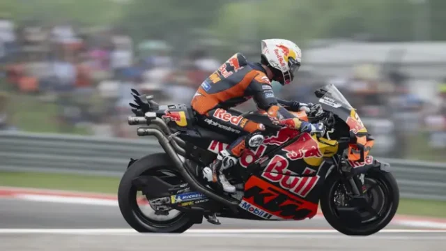 Pedro-Acosta-Dominasi-FP2-MotoGP-Austria-Aldeguer-dan-Ogura-Penuh-Tantangan