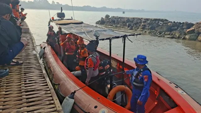 Pencarian-Jurnalis-Hilang-di-Selat-Sunda-Masuki-Hari-Kedelapan