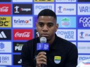 Persib Bandung Balikkan Ketinggalan, Menang 3-1 Atas PSM Makassar di Opening Night