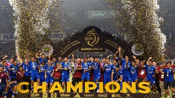 Persib Bandung Bertahan, Persebaya dan Persija Siap Goyang Takhta