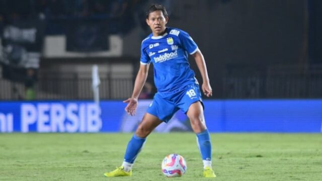 Persib-Bandung-Hadapi-Persija-di-GBK-Adam-Alis-Berharap-Pertama-Kali-Main-di-Jakarta