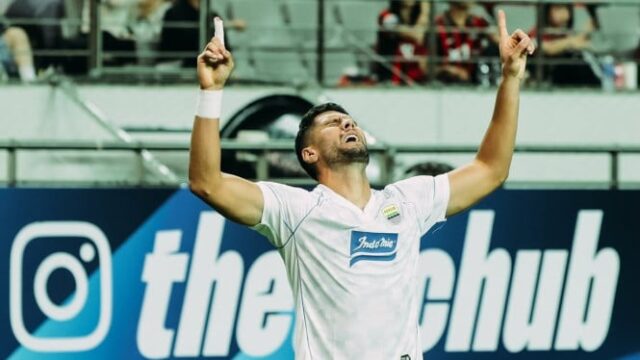 Persib-Bandung-Menang-Tipis-1-0-atas-FC-Seoul-di-Korea-Selatan