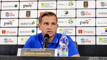 Persib Lolos ke ACL 2, Igor Tolic Fokus Hadapi PSM Dahulu