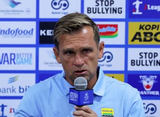 Persib vs Persija: Duel Panas di GBK, Igor Tolic Akui Kekuatan Macan Kemayoran