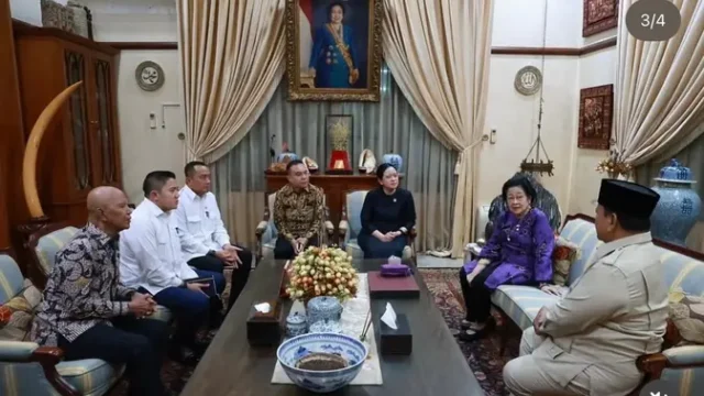 Presiden-Prabowo-Subianto-Kunjungi-Megawati-untuk-Takziah-atas-Wafatnya-Guruh-Soekarnoputra