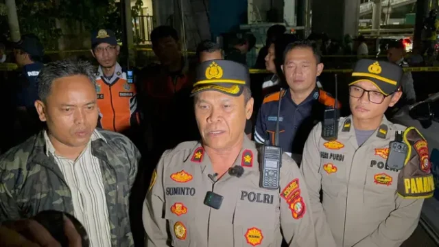 Pria-Tewas-Tersengat-Listrik-di-Gardu-LRT-Pancoran-Diduga-Curi-Kabel