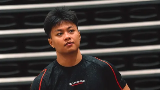 Rahmat-Erwin-Abdullah-Berjuang-Torehkan-Sejarah-di-Angkat-Besi-75-kg-Asian-Games-2026
