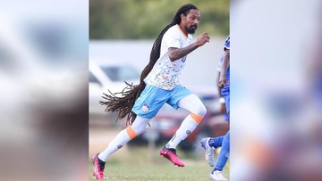 Rambut-Panjang-Jadi-Bencana-Dua-Pemain-Antigua-Barbuda-Kartu-Merah-karena-Tarik-Rambut-Lawan