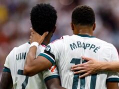 Real Madrid Gagal Atasi Konflik Ruang di Sayap Kiri, Mourinho Hadapi Dilema Mbappe-Vinicius