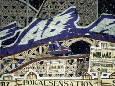 Roller Coaster Fans Guncang Stadion, Osnabruck Lawan Bayern Munich
