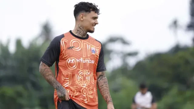 Shayne-Pattynama-Berjuang-Kembali-demi-Kursi-Timnas-di-ASEAN-Cup-2026