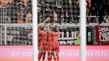 Shin-Tae-Yong-Debut-Manis-Persija-Menang-1-0-atas-Borneo-FC