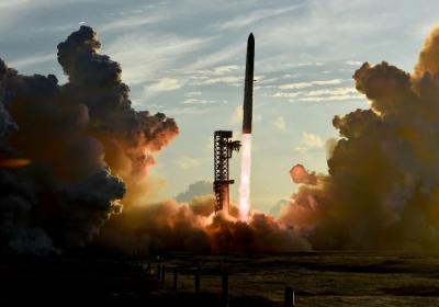 Starship-SpaceX-Berhasil-Capai-Orbit-Luncurkan-26-Satelit-Sebelum-Mendarat
