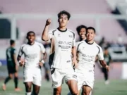Struick Gol Spektakuler, Dewa United Menang 1-0 atas Persik Kediri