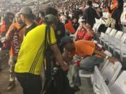 The Jakmania Bersihkan Tribun Usai Kalahkan Persib 2-1