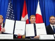 Trump Teken Perjanjian Keamanan dengan Denmark dan Greenland