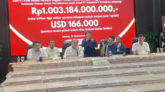 Uang-Rp1-Triliun-Disita-Kejagung-dari-Kasus-Korupsi-Hutan-Lampung