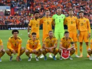Wales Tetapkan Tradisi Foto Aneh sebagai Ritual Kebanggaan