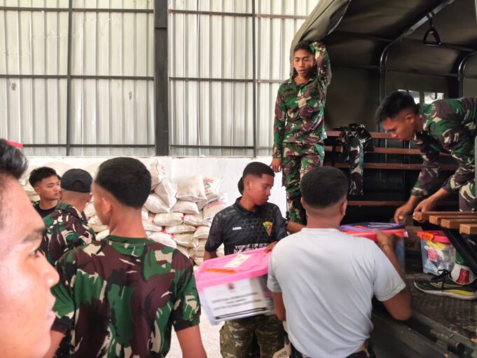 Hari Ketujuh Belas Penanganan Gempa NTT, TNI Salurkan 1.032,921 Ton Bantuan