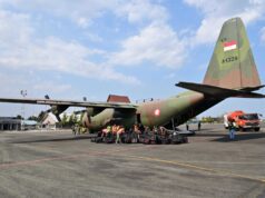 Hercules TNI AU Kembali Tiba di Lanud Sjamsudin Noor, Bawa Ratusan APD Bantuan Kemhan RI dan Masker Dari Puskes TNI AU Untuk Perkuat Penanganan Karhutla Kalsel