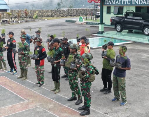 Sambut HUT Ke-81 TNI Tahun 2026, Kodim 1714/Puncak Jaya Bersama Rakyat Menanam Pohon Demi Masa Depan Baik