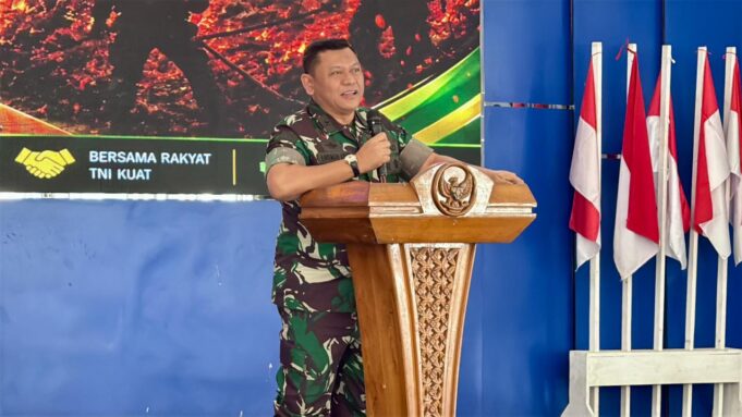 TNI Intensifkan Penyuluhan Pencegahan Karhutla di 11 Kecamatan Kabupaten Melawi, Kalbar