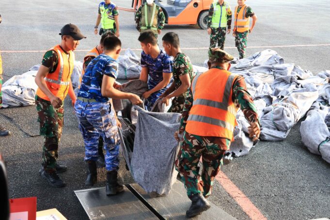 Hercules TNI AU Mendarat di Lanud Sjamsudin Noor Bawa Kekuatan Baru dari Kemhan RI, Penanganan Karhutla Kalimantan Selatan Kian Diperkuat