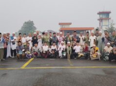 Satgas Kahurtla TNI Gelar Sholat Istisqo dan Sosialisasi di Melawi