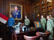 Wadan Kodiklat TNI Anjangsana Ke Kediaman Marsekal TNI (Purn) Fadjar Prasetyo