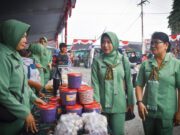 Kodim 1710/Mimika Gelar Bazar HUT TNI, Hadirkan Sembako Murah