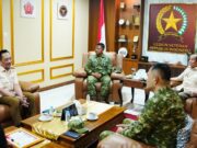 Jelang HUT Ke-81 TNI, Kas Kohanudnas Anjangsana kepada Jenderal (HOR) H.B.L. Mantiri
