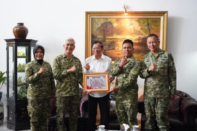 Kapuskes TNI Anjangsana ke Sesepuh TNI, Perkuat Nilai Sapta Marga dan Sumpah Prajurit