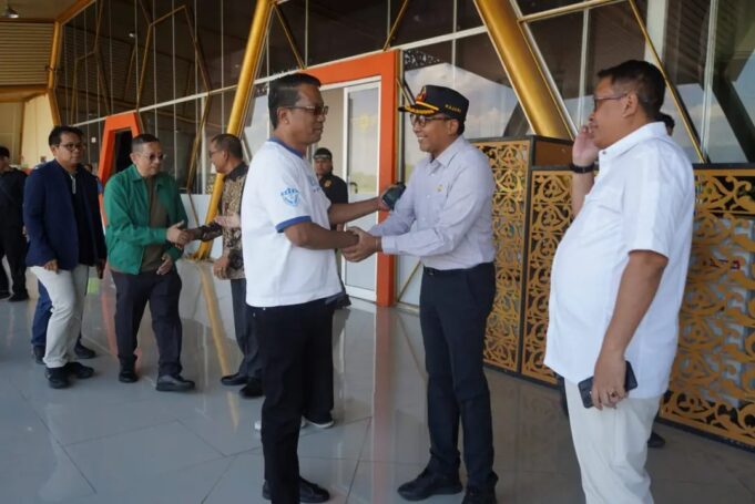 Kunker ke Sumbawa, Menteri Hukum Akan Hadiri Festival HiuHiu Paus