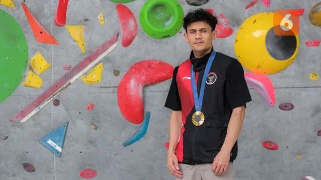 Aditya-Pecahkan-Rekor-Veddriq-Siap-Bertarung-di-Perempat-Final-Panjat-Tebing-Asian-Games-2026