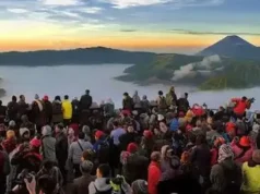 Akses Penanjakan Bromo Dibuka Kembali, Kuota Harian Dibatasi 2.752 Orang