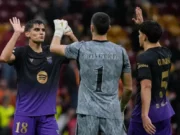 Barcelona Terpuruk di Belakang, Flick Gigit Jari Hadapi Alaves
