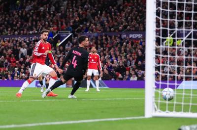 Bruno-Fernandes-Terancam-Hengkang-dari-Manchester-United-AC-Milan-Siap-Buru-di-Bursa-Januari-2027